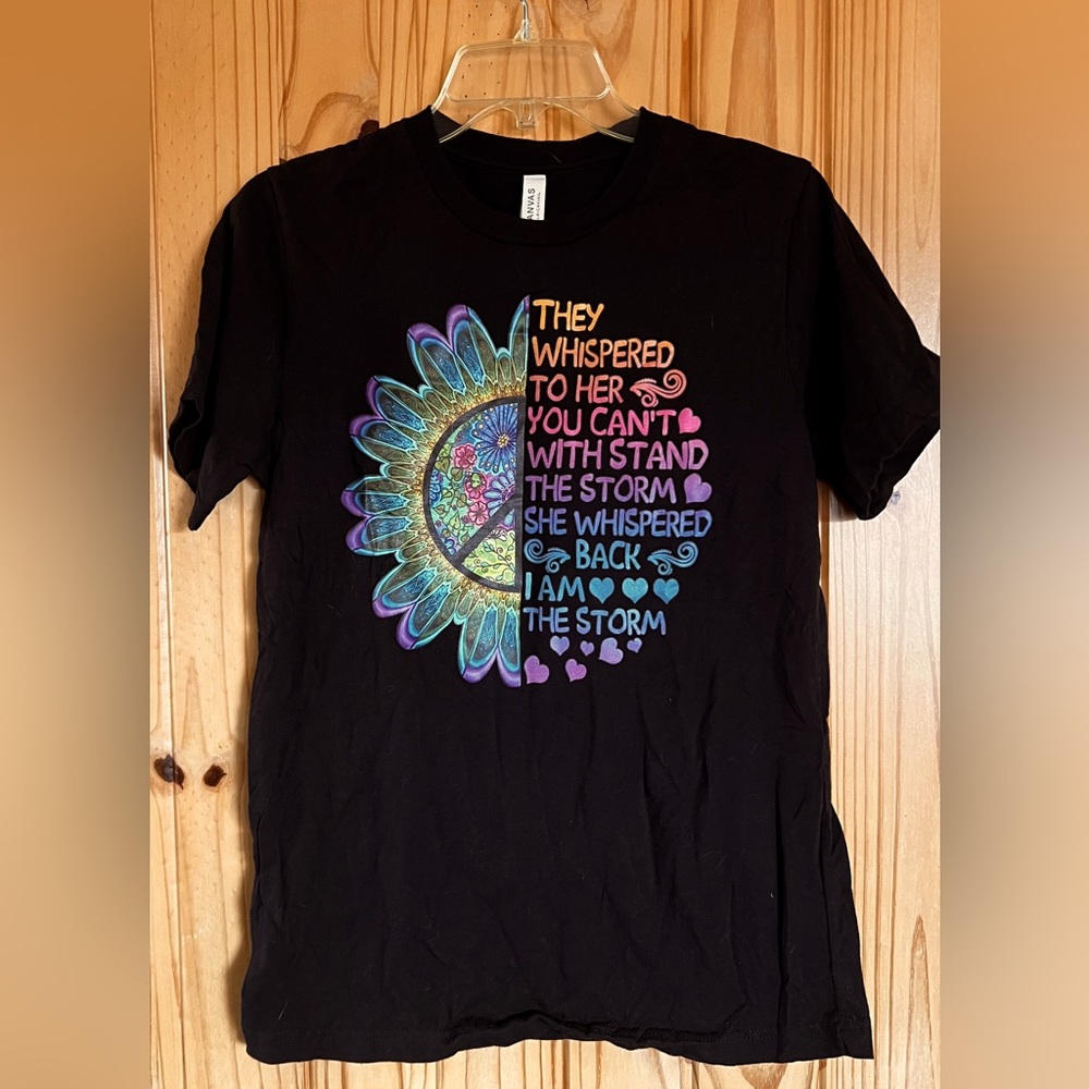Women’s Medium short sleeved T-shirt